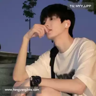 鲁羿嵩